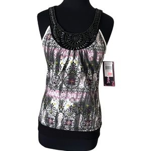 Almost Famous Black and White Paisley Printed Top with Bead Detail Size XL